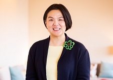 白衣姿の病院勤務から、拠点を地域に。身近な存在の