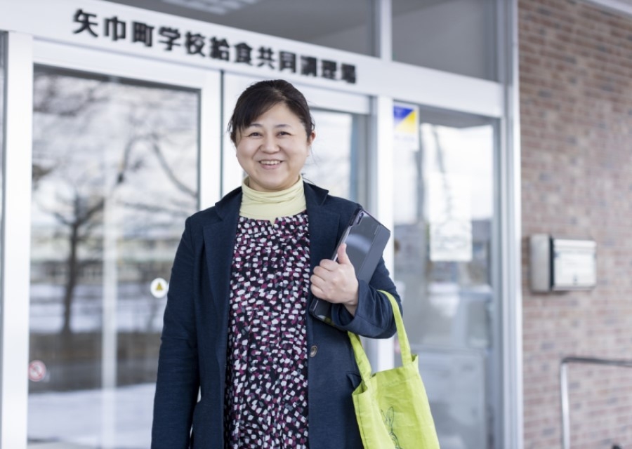 子どもたちとのコミュニケーション深化へ　ICTを使った食育授業